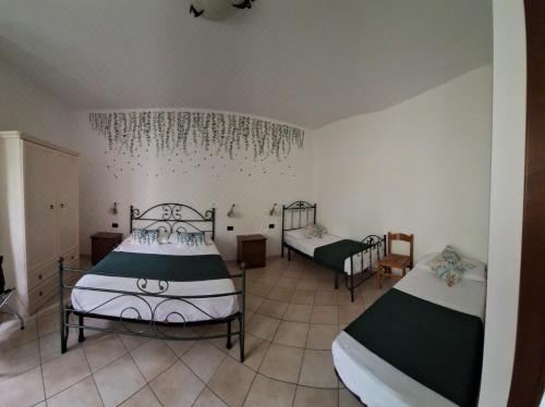 三人间（园景）