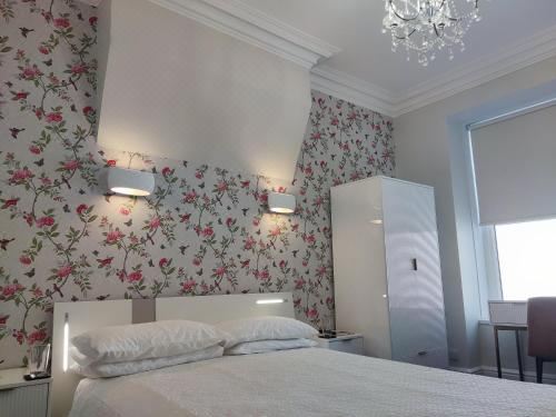 豪华双人或双床房