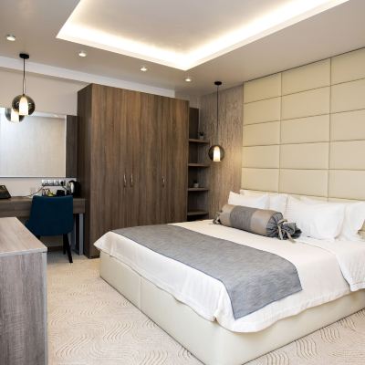 Deluxe Room Business Club Promo Code