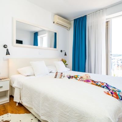 Double Room With Balcony And Shared Kitchen Jele Rooms Promo Code
