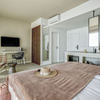 Double Room With Pool View-Non-Smoking Umani Hotel & Beach Promo Code