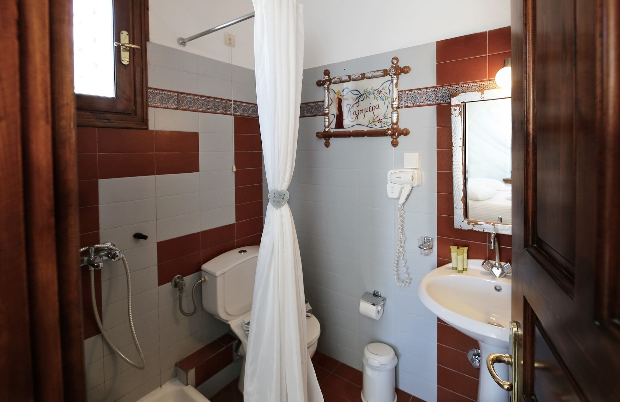 家庭公寓（可容纳4人）