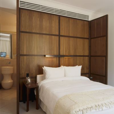 Queen Room with Balcony Condesa DF Promo Code