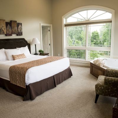 Luxury Condo, Multiple Beds, River View Riverwalk Place Resort & Spa Promo Code