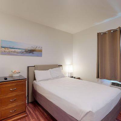 Deluxe Room with 1 Double Bed and Shared Bathroom - Non-Smoking (16) Anchor Pointe Inn Promo Code