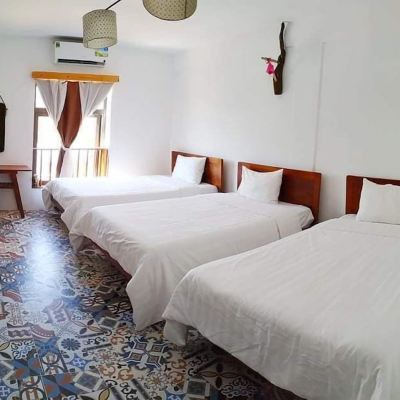 Basic Triple Room Hotel de Condor Promo Code