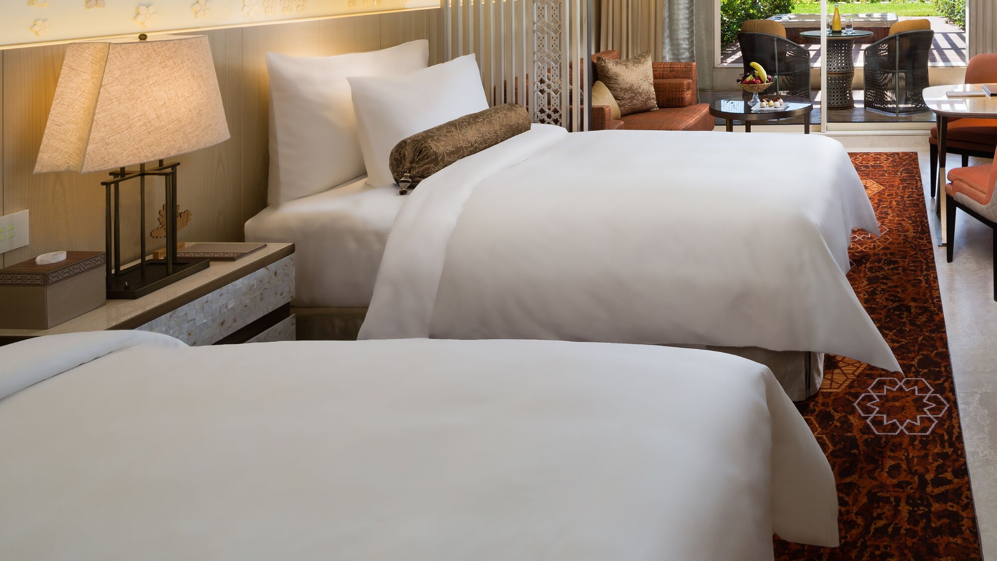 至尊豪华私人按摩浴缸房（双床）