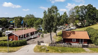Korskullens Camping Stugor & Cafe Hôtels à : 