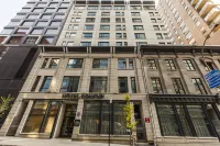 Le Dauphin Montréal Centre-Ville Hotels in 