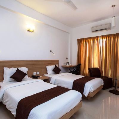 Deluxe Double Room Pebbles Promo Code