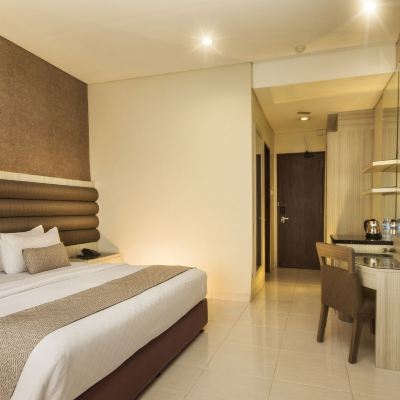 Grand Deluxe King Room Gren Alia Jakarta Hotel Promo Code