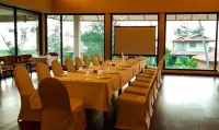 Niraamaya Wellness Retreats Backwaters and Beyond Kumarakom