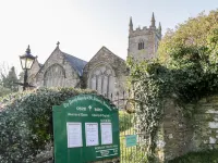 3 Rose Cottages Hotels in Looe