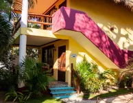 Tronco Bay Inn Hotels in 