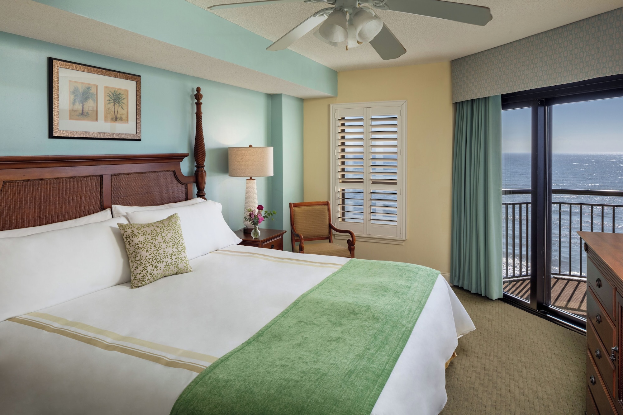 Island Vista Resort三卧室角落套房