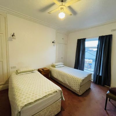 Standard Twin Room Ensuite The Roadhouse Hotel Promo Code