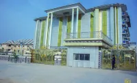 Golden Vista Hotels Hotels in 
