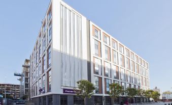 Cleyro Serviced Apartments - Finzels Reach - Housity
