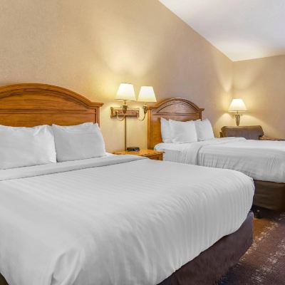 2 Queen Beds Room, Non-Smoking The Kathryn Riverfront Inn, Ascend Hotel Collection Promo Code