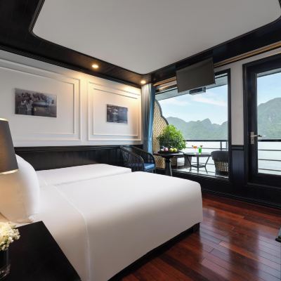 Senior Cabin, Bathtub, Ocean View La Casta Cruise Promo Code
