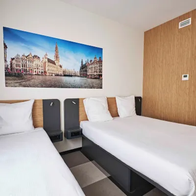 easyHotel Brussels City Centre Hotels near Zinneke Pis