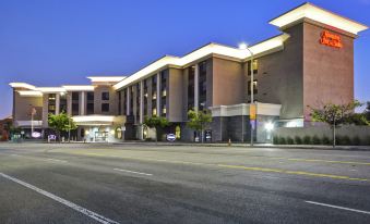 Hampton Inn and Suites Los Angeles Burbank Airport