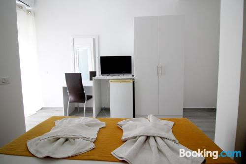 带阳台的三人房