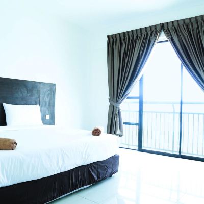 Suite Keluarga Premier Kupon Marina Heights Resort