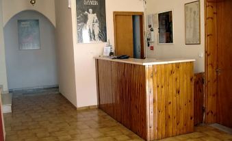Hotel Inomaos - Housity