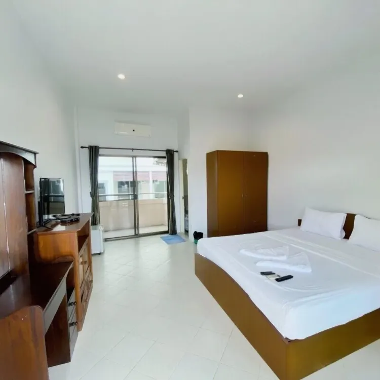 ห้องมาตรฐานเตียงใหญ่หรือเตียงแฝด