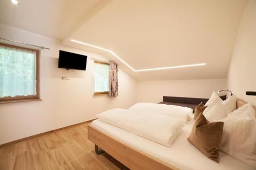 高级一卧室带阳台公寓