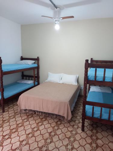 两卧室联排别墅