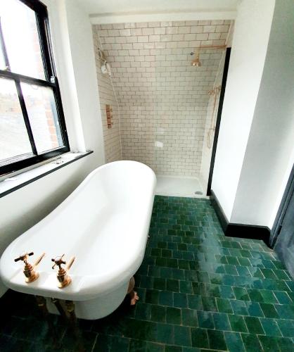 圣希尔达套房 - 享有海景