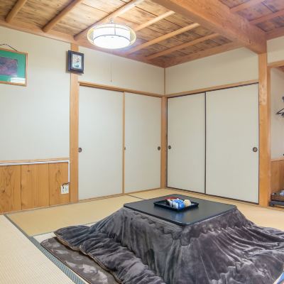 Japanese-Style Room