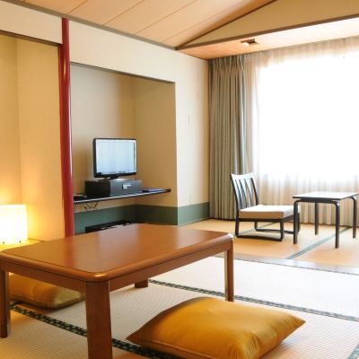 和風スタンダードマウンテンビュールーム(12畳)(禁煙) 舞子温泉 飯士の湯 舞子高原ホテル クーポン