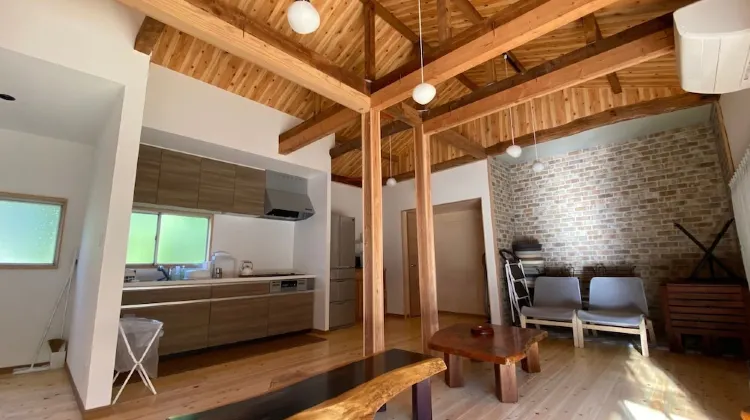 ささやかなおうちS　禾 食事・レストラン