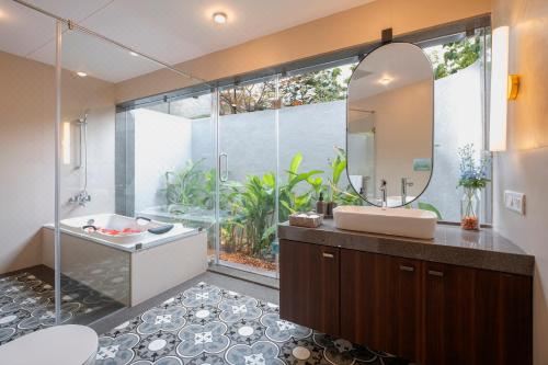 SaffronStays Sanvina Farm - A Signature Series Riverside Villa, Karjat Villa