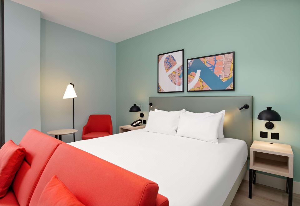 Hyatt Place London City EastKing Room With Sofa Bed