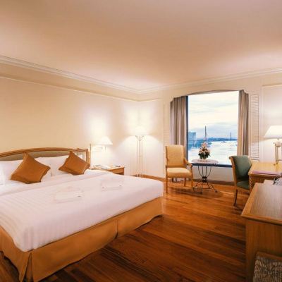 Club Double Or Twin Room Montien Riverside Hotel (SHA Extra Plus) Promo Code