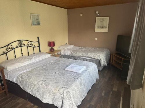 基本三人间 - 花园小屋