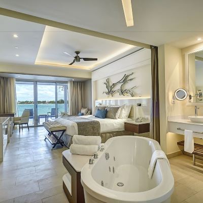 Luxury Junior Suite Ocean View Diamond Club Royalton Negril, An Autograph Collection All-Inclusive Resort Promo Code