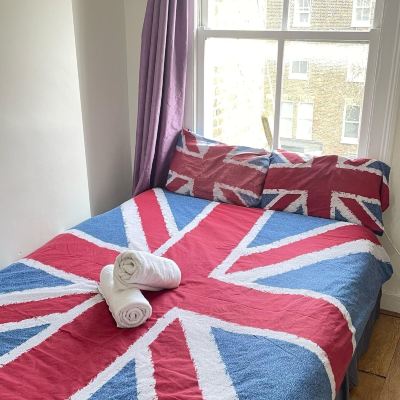 標準雙人房 - 帶共用浴室 聖詹姆斯背包客旅館優惠