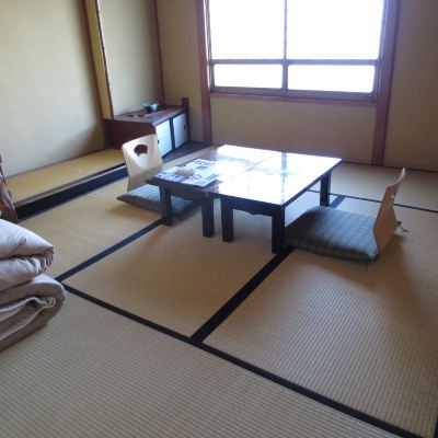 和風ノービュールーム(ご利用人数3名)(共用バスルーム) ケイズハウス伊東温泉 クーポン