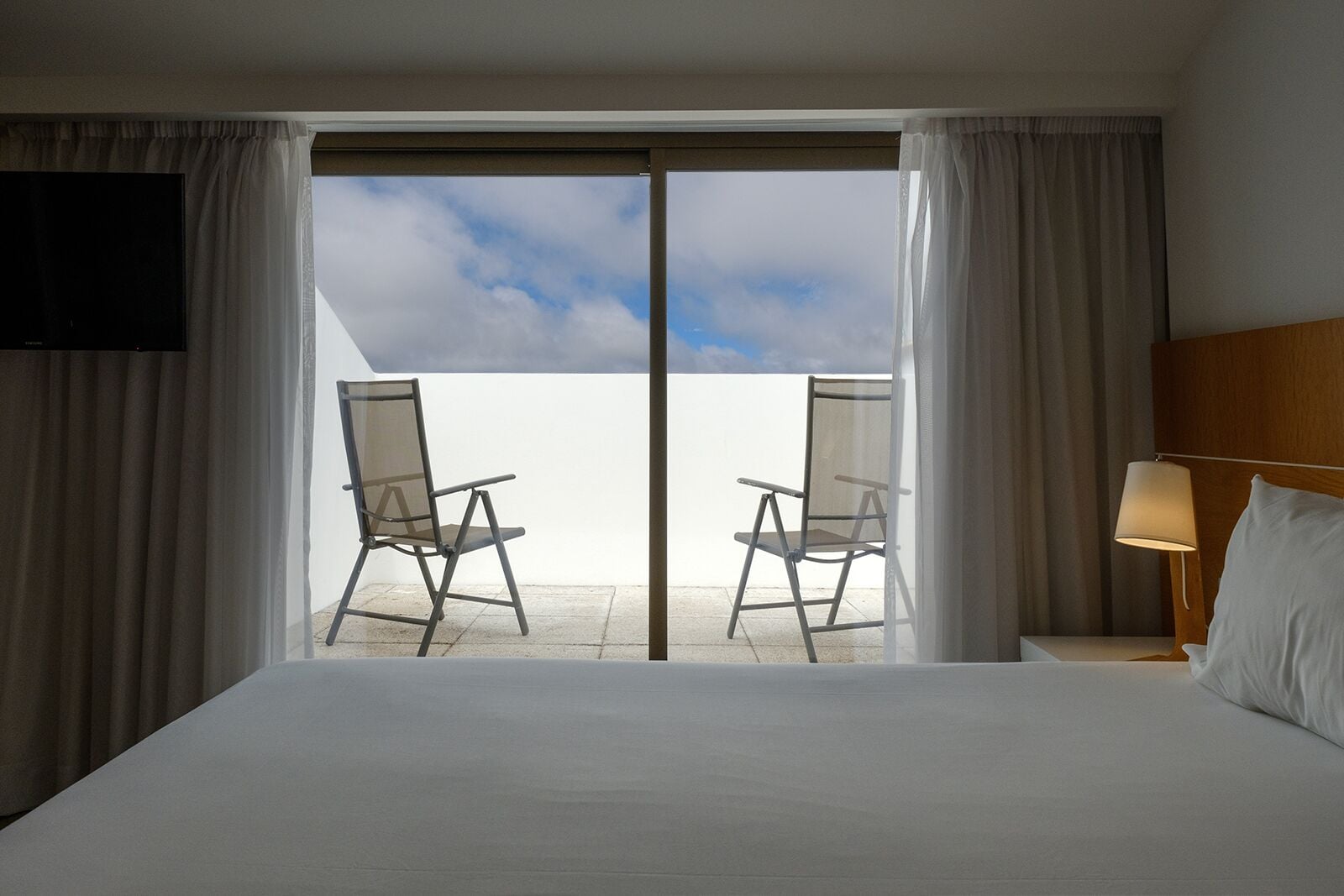 带庭院的初级套房