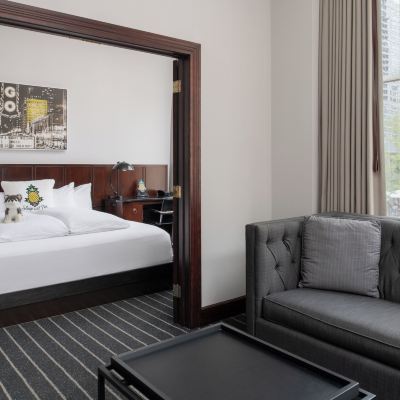 Reliance King Suite ADA W/Tub Staypineapple, An Iconic Hotel, the Loop Promo Code