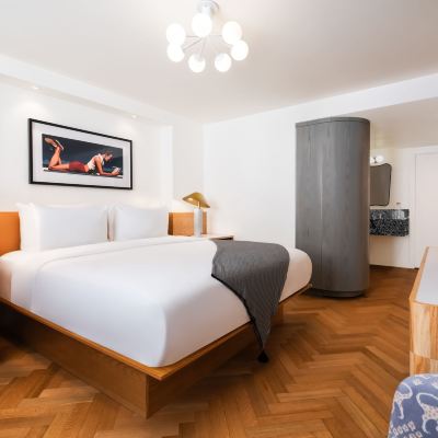 Signature King (Sgk) Short Stories Hotel Promo Code