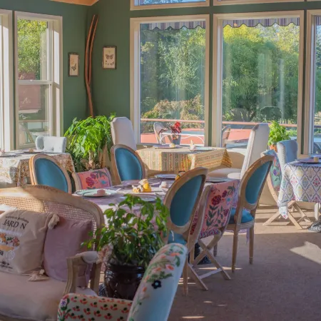 Country Willows Inn and Estate
