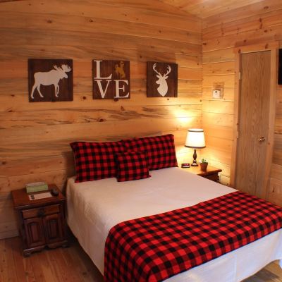 Classic Cabin, Multiple Beds, Mountainside Shell Campground & Cabins Promo Code