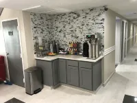 Hometown Inn & Suites
