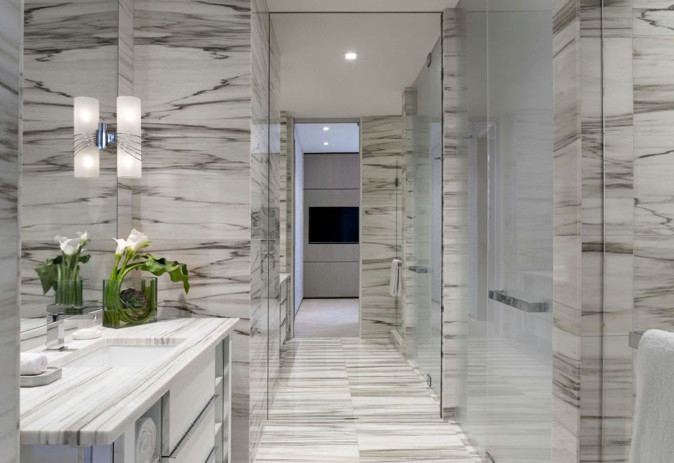 頂層1，三臥室錯層套房，屋頂泳池景